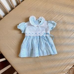 Vintage baby daisy dress